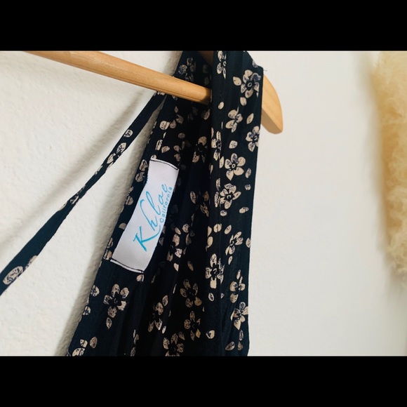 Khloe black floral romper - Picture 3 of 4